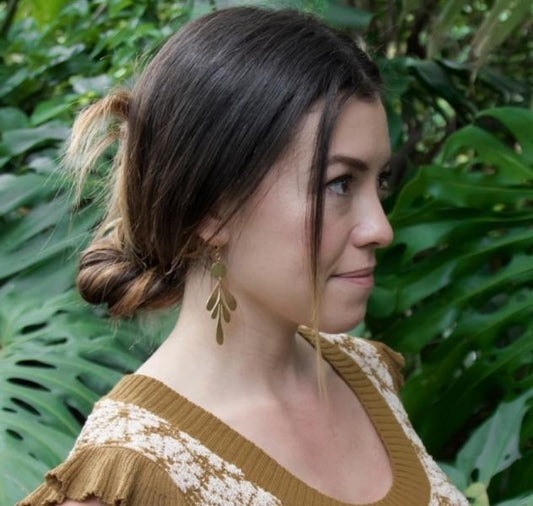 Graphic Leaves Earrings