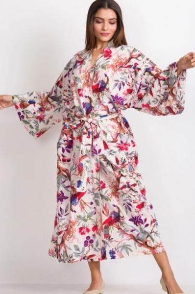 IVORY BIRDS ROBE