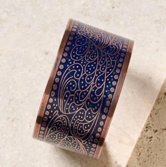 PAISLEY CUFF