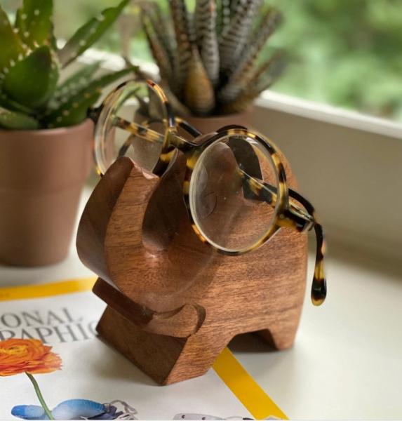 ACACIA ELEPHANT EYEGLASS STAND