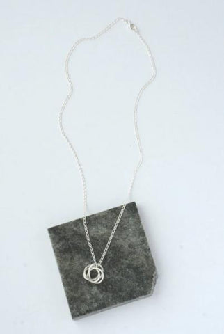 STERLING SILVER CIRCLES NECKLACE